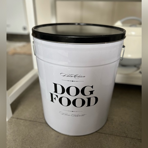 harry barker Dog Harry Barker Bon Chien Food Storage Container